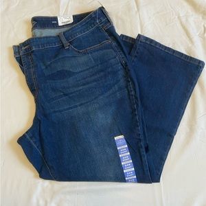 *NWT* St. John’s Bay 24WS Mid Rise Straight Leg Jeans